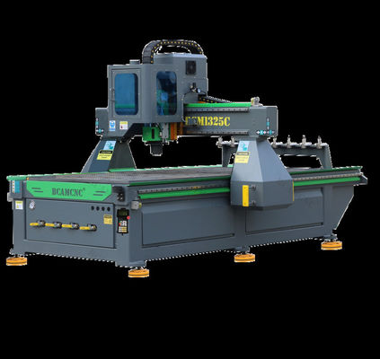 qualité  Wooden CNC Router 1325 Hotels CNC Router Machine 3D CNC Router Working Size usine